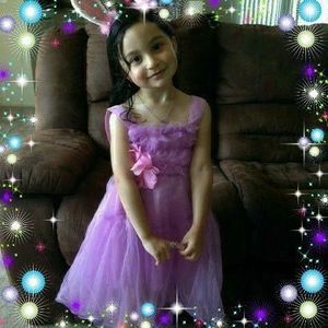 Meet your Posher, Ana